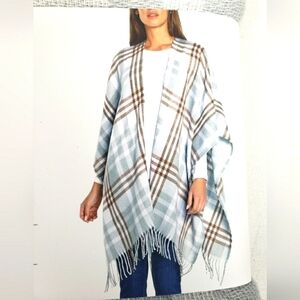 NWT Three Dots Cashmere Gray and White Blend Wrap